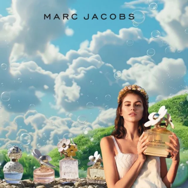 Những Đóa Hoa Nổi Bật Của Marc Jacobs Daisy: Biểu Tượng Của Thanh Xu